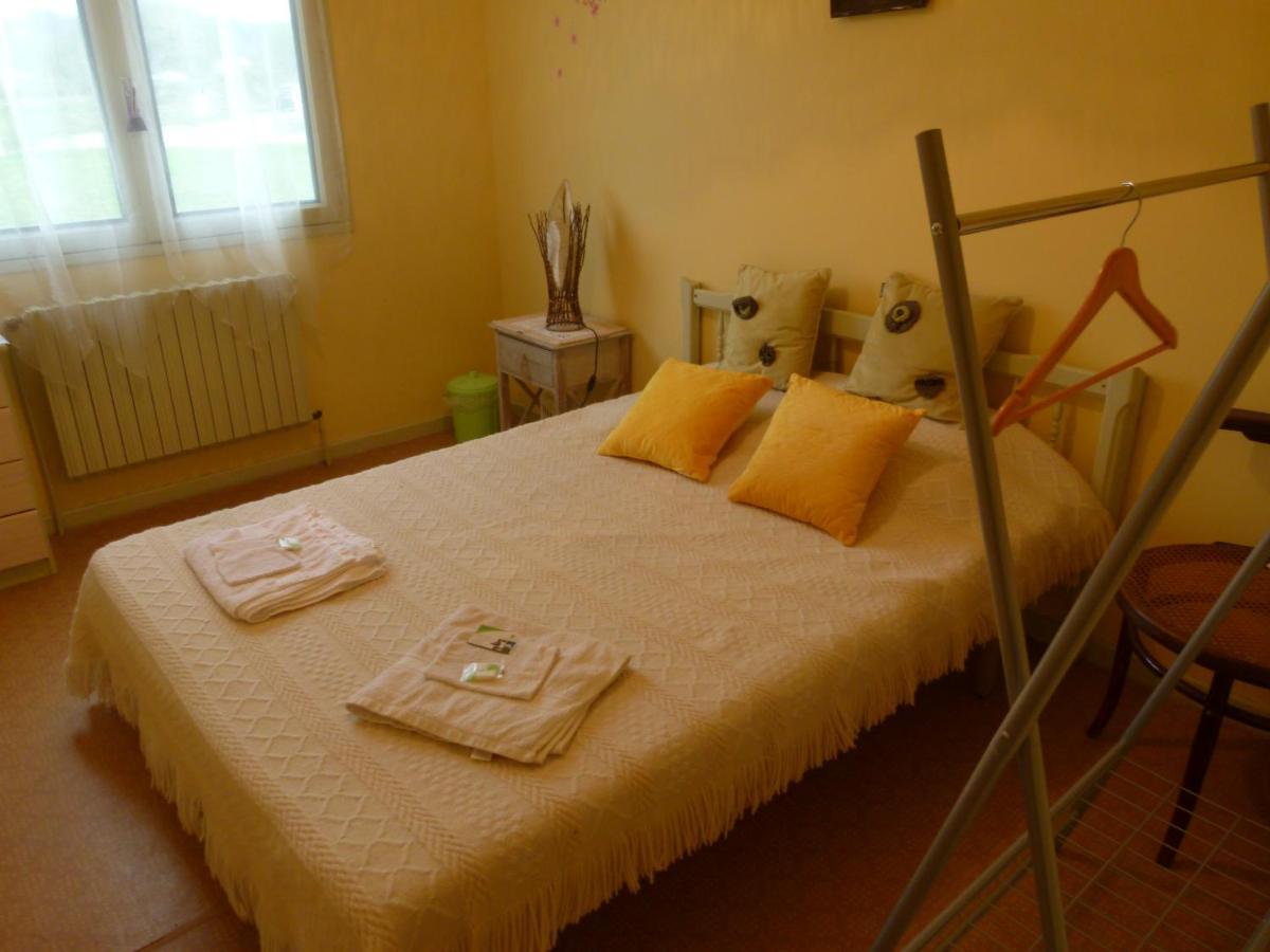 Villa Detente Dauphinoise Saint-Andre-le-Gaz ภายนอก รูปภาพ